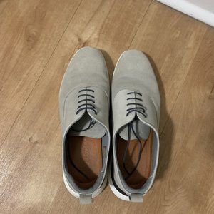 Wolf and Shepherd Crossover Longwing Shoes